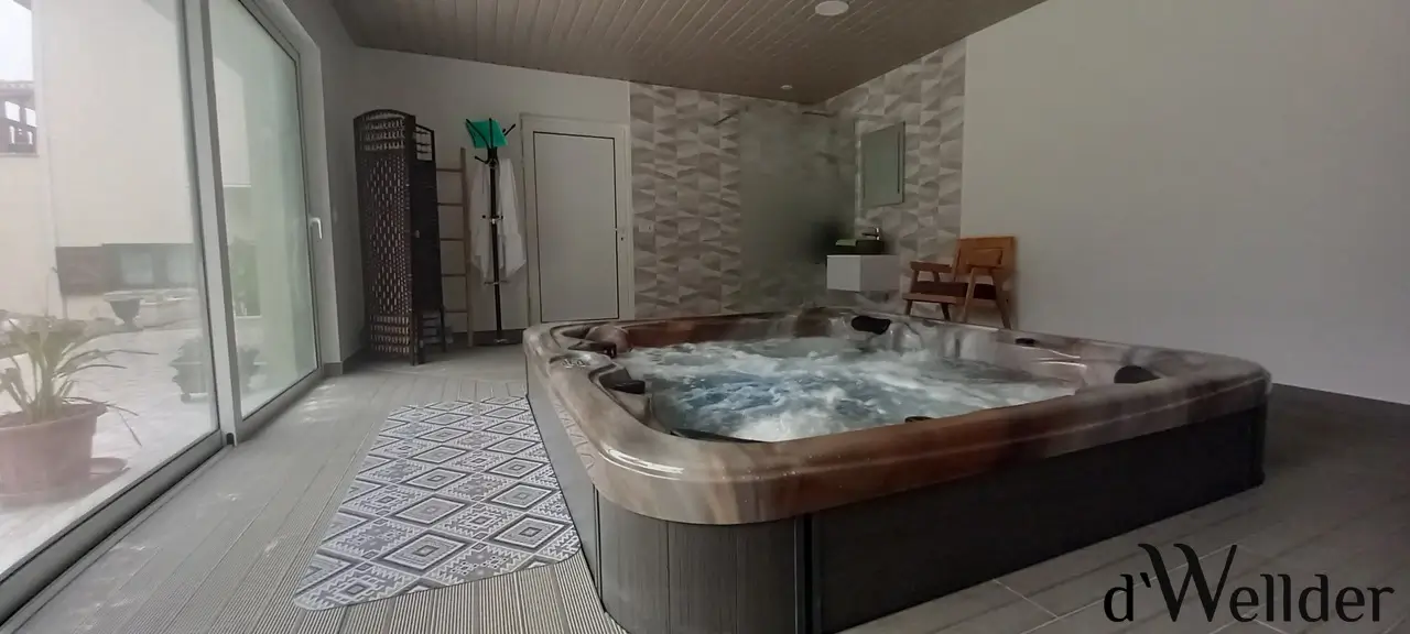 Home 1 Jacuzzi dWellder Armand