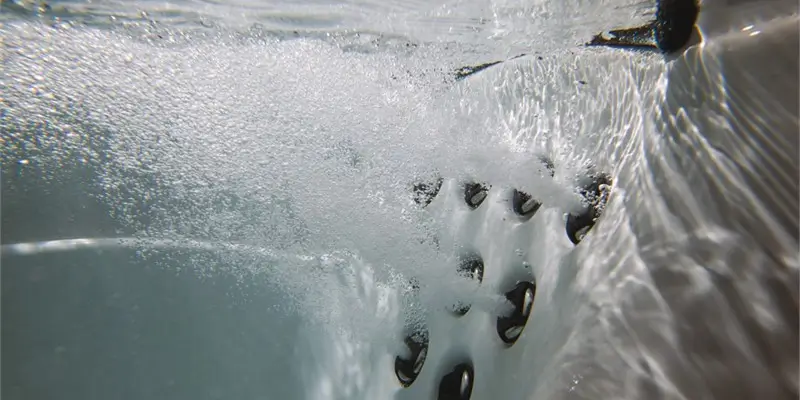 Jacuzzi LENIO 2 interior de jacuzzi